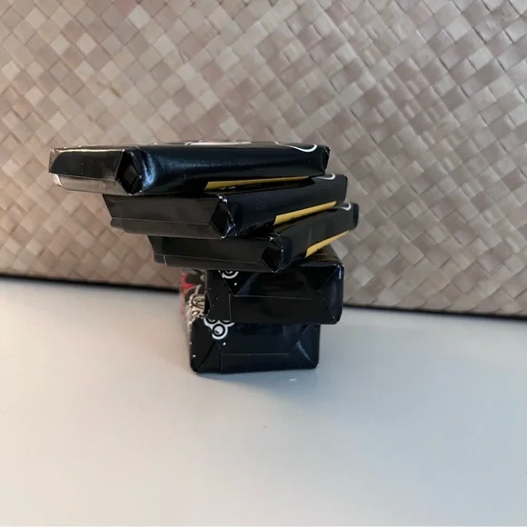 Disney Resort Mickey 3 Facial Soaps 2 Bath Soaps - Picture 5 of 7